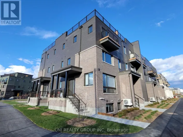 702 MISHI PRIVATE, Ottawa