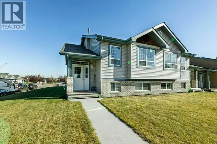 7023 Deer Street, Lacombe