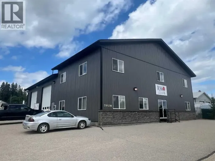 7028 4 Avenue, Edson