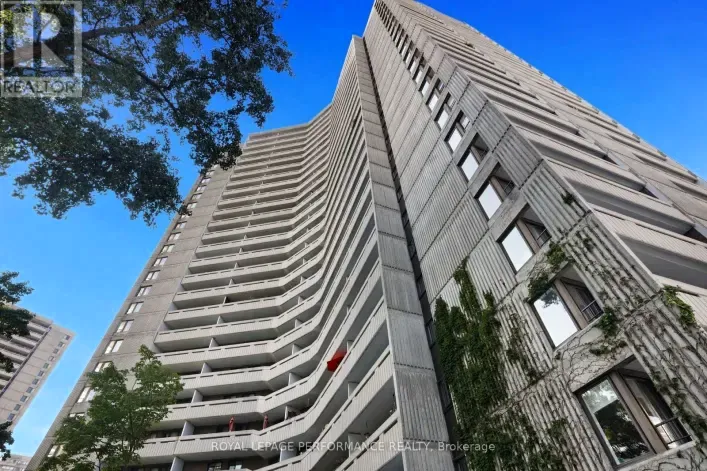 703 - 1081 AMBLESIDE DRIVE, Ottawa