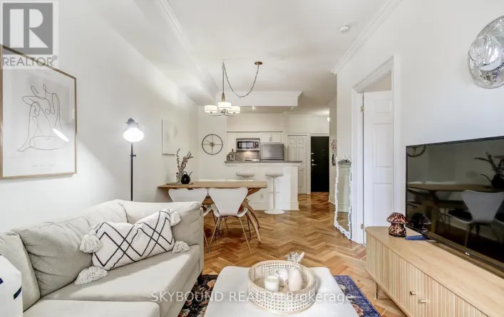 703 - 120 LOMBARD STREET, Toronto