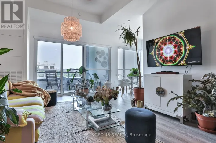 703 - 25 NEIGHBOURHOOD LANE, Toronto