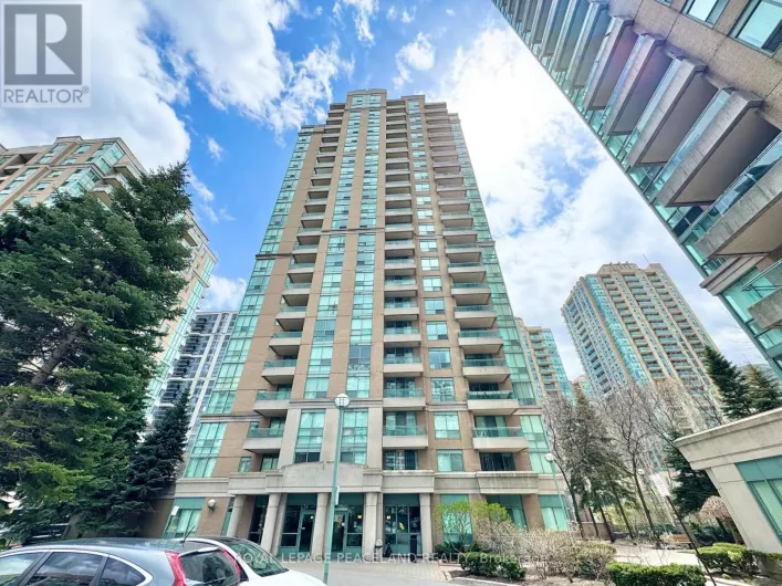 703 - 3 PEMBERTON AVENUE, Toronto