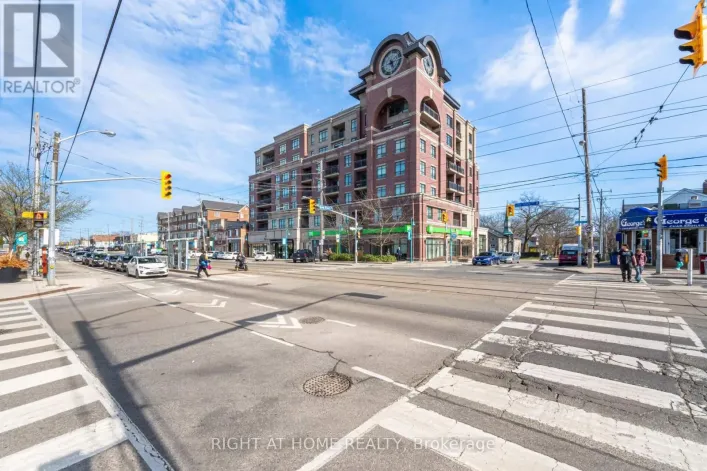 703 - 3563 LAKE SHORE BOULEVARD W, Toronto