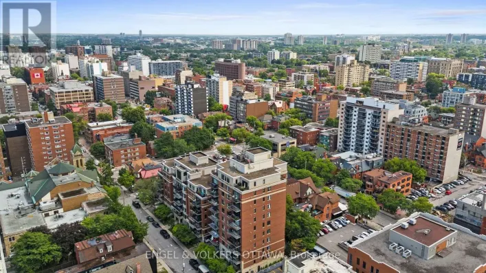 703 - 374 COOPER STREET, Ottawa