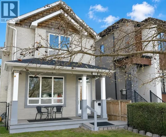 703 52 Avenue SW, Calgary