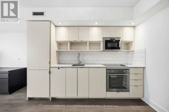 703 - 89 MCGILL STREET, Toronto