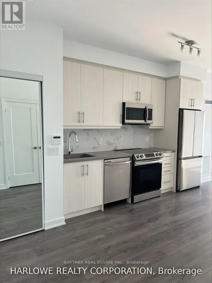 703 - 95 ONEIDA CRESCENT, Richmond Hill