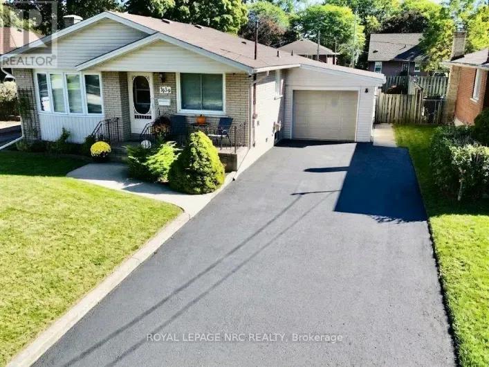 7030 WHITMAN AVENUE, Niagara Falls