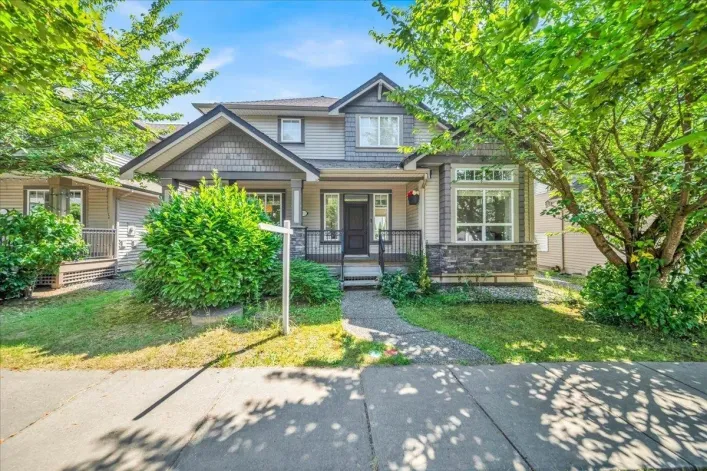 House for sale: 7032 195A STREET, Surrey