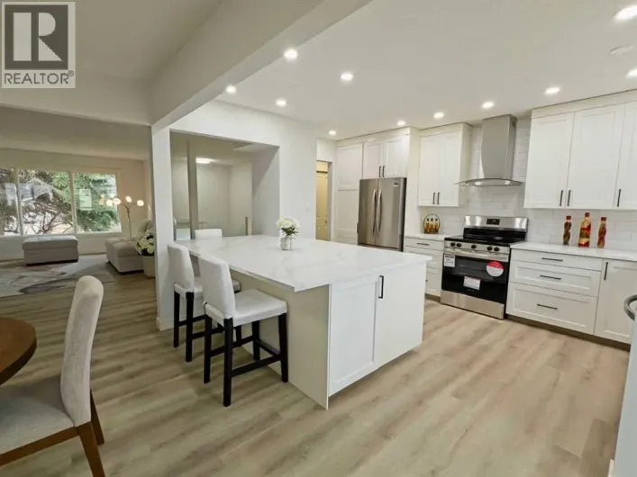 7032 78 Street NW, Calgary