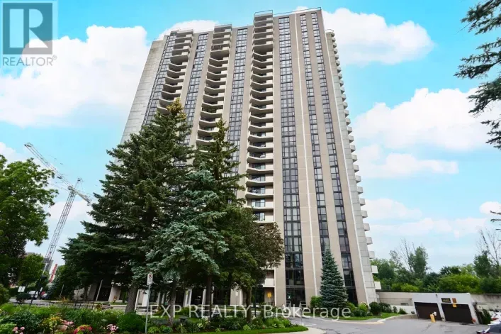 Apartment for sale: 704 - 1025 RICHMOND ROAD, Ottawa