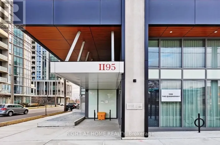 704 - 1195 THE QUEENSWAY, Toronto