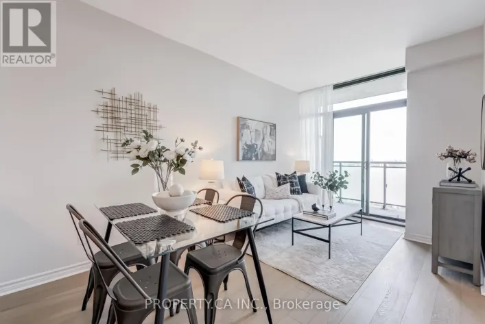 704 - 2522 KEELE STREET, Toronto