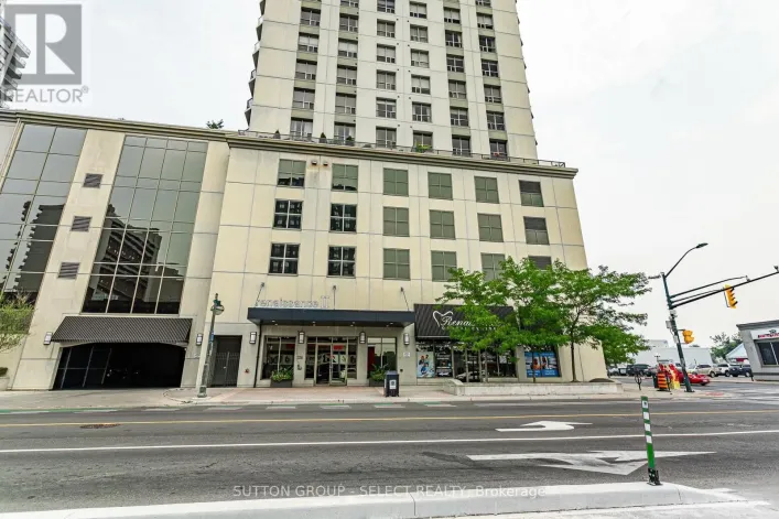 704 - 330 RIDOUT STREET N, London East