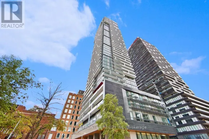 704 - 39 ROEHAMPTON AVENUE, Toronto
