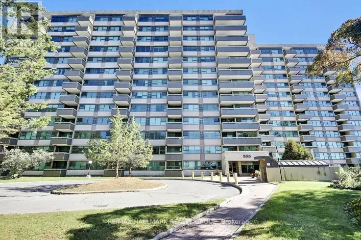 704 - 555 BRITTANY DRIVE, Ottawa