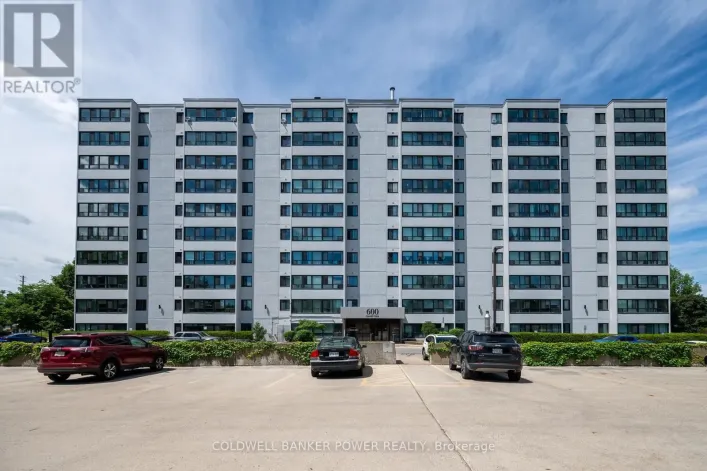 704 - 600 GRENFELL DRIVE, London North
