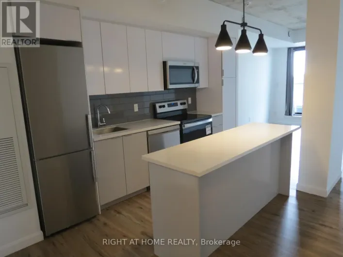 704 - 7 ERIE AVENUE, Brantford