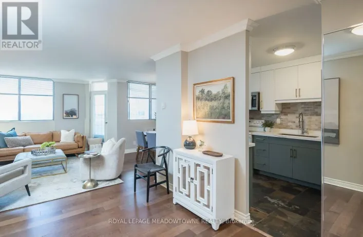 704 - 81 MILLSIDE DRIVE, Milton