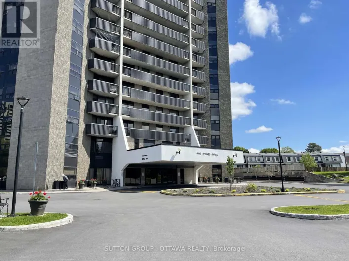 704 - 900 DYNES ROAD, Ottawa