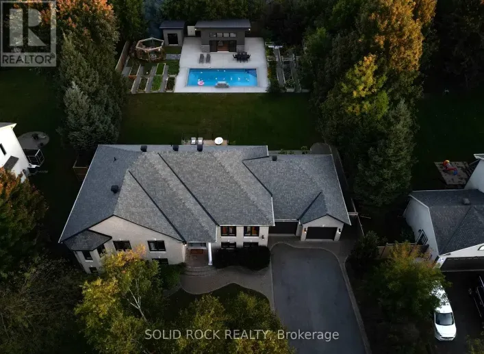 House for sale: 7040 DONWEL DRIVE, Ottawa