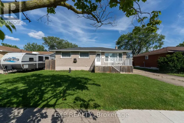 7040 WARDEN AVENUE, Niagara Falls