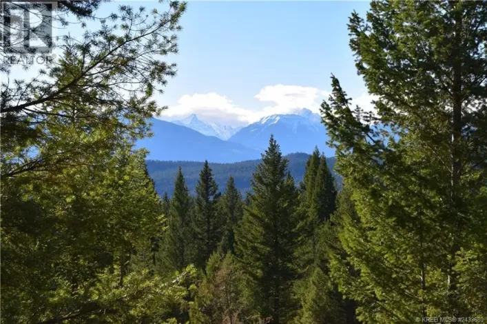 7041 WHITE TAIL Lane Lot# 23, Radium Hot Springs