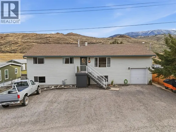7044 WATSON Drive E, Kamloops