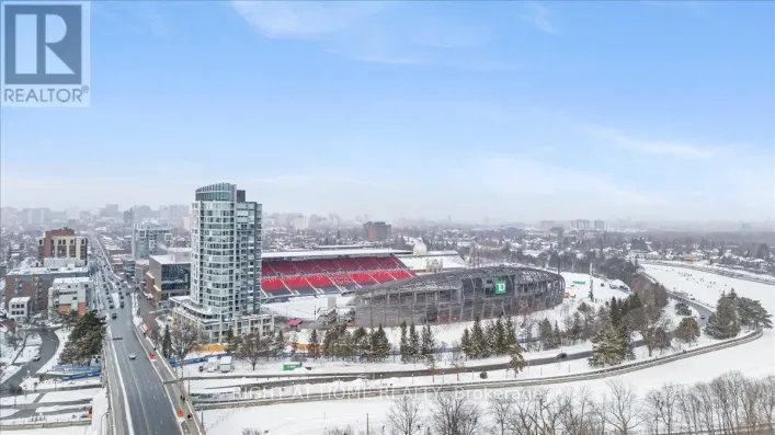 705 - 1035 BANK STREET, Ottawa