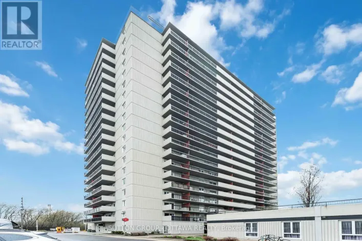 705 - 158C MCARTHUR AVENUE, Ottawa
