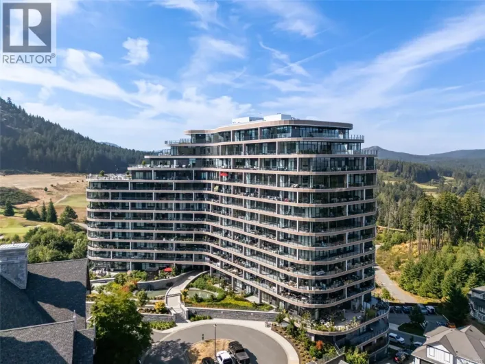 705 2000 Hannington Rd, Langford