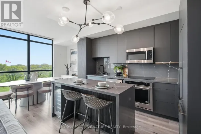705 - 215 FORT YORK BOULEVARD, Toronto