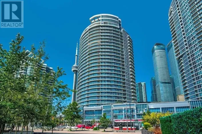 705 - 218 QUEENS QUAY W, Toronto