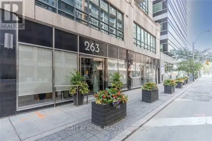 705 - 263 WELLINGTON STREET W, Toronto