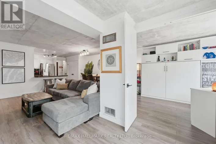 705 - 600 QUEENS QUAY W, Toronto