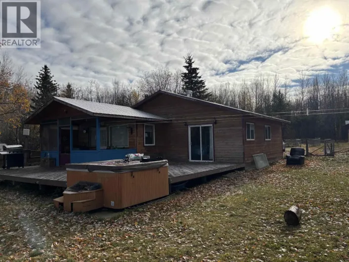 7054 YORK DRIVE, Vanderhoof