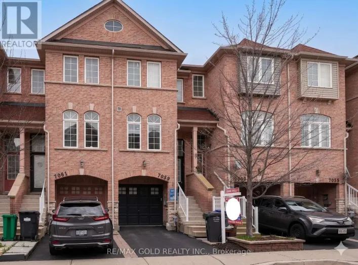 7059 FAIRMEADOW CRESCENT, Mississauga