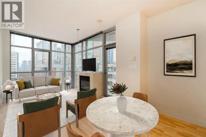 706 1050 SMITHE STREET, Vancouver