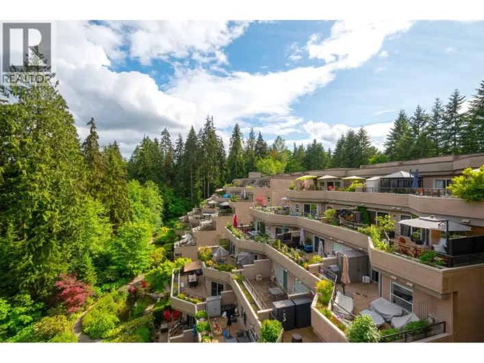 706 1500 OSTLER COURT, North Vancouver
