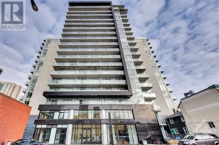 706 - 255 BAY STREET, Ottawa