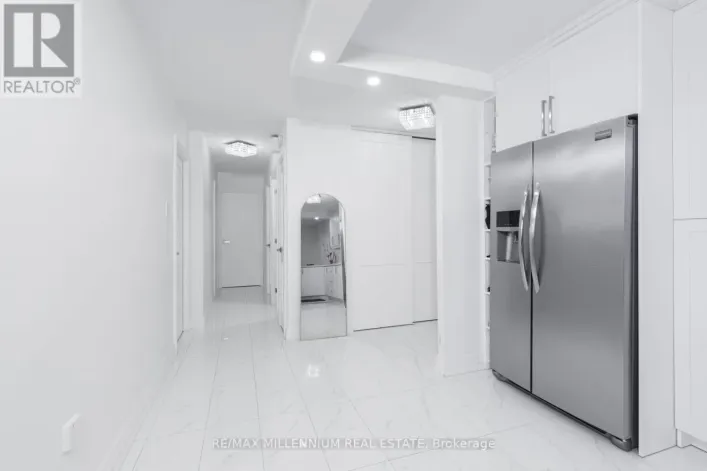 706 - 2645 KIPLING AVENUE W, Toronto