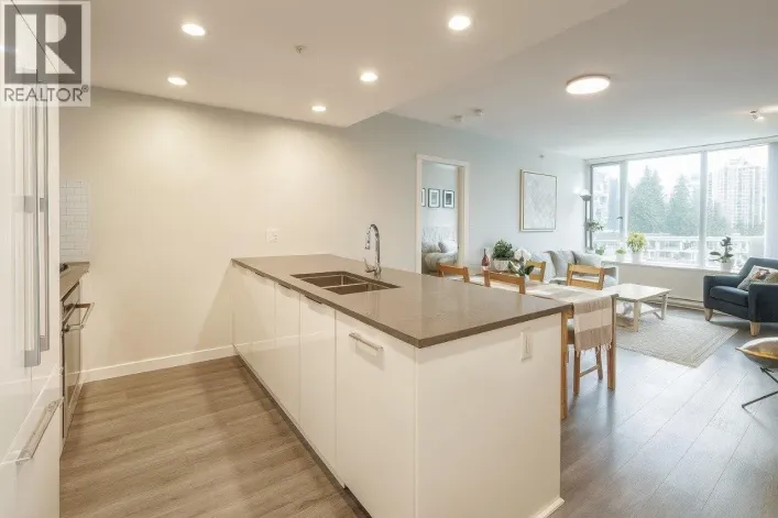 706 3100 WINDSOR GATE, Coquitlam