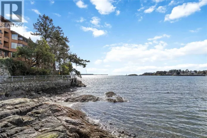 706 325 Maitland St, Victoria