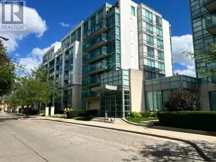 Apartment for rent: 706 - 3830 BATHURST STREET, Toronto