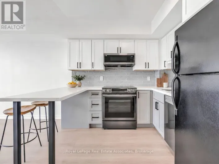 706 - 4 ELSINORE PATH, Toronto