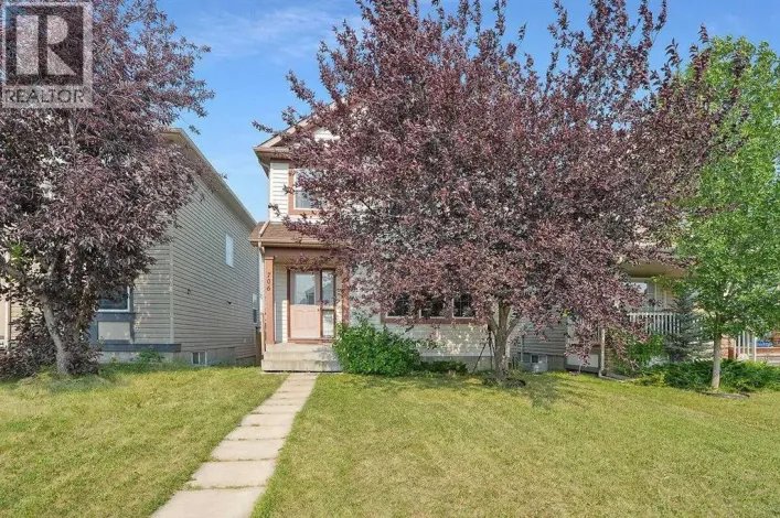 706 Everridge Drive SW, Calgary