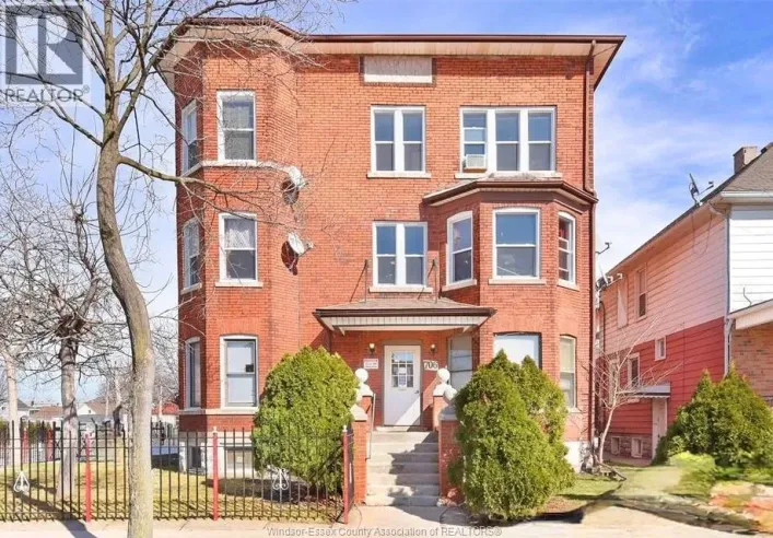 706 MARENTETTE AVENUE Unit# 2, Windsor