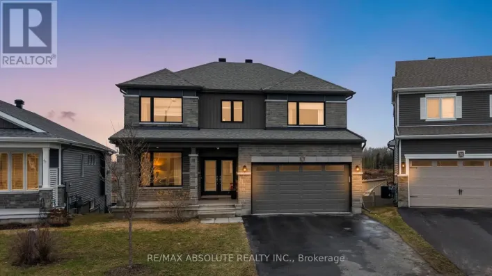 706 PARADE DRIVE, Ottawa