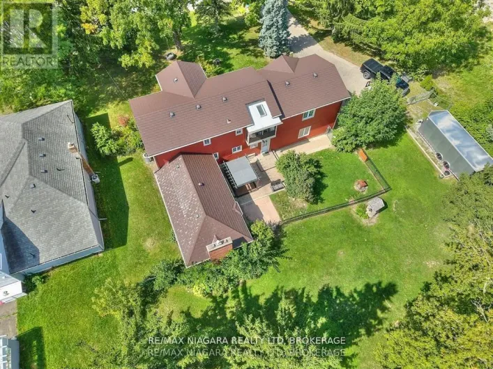 7060 GARNER ROAD, Niagara Falls